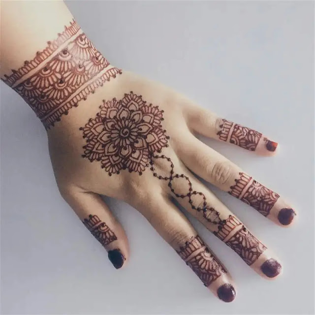 Gambar henna simple dan mudah ditiru love