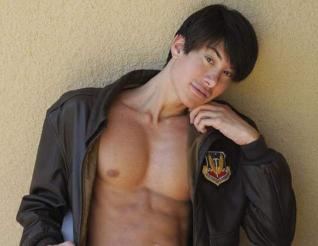 Justin Jedlica - Manusia mirip Boneka Barbie Pria