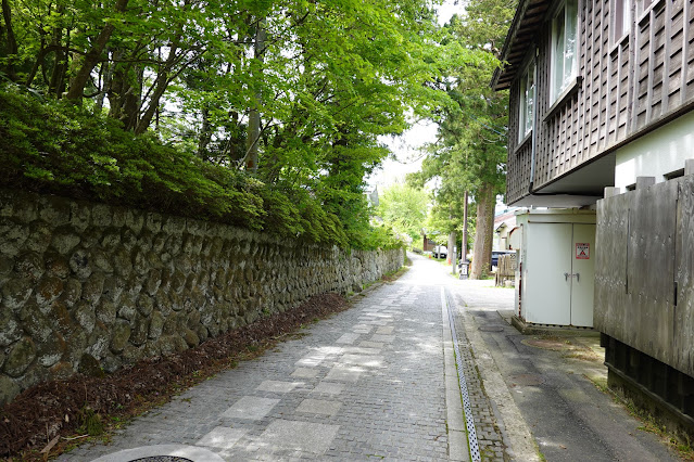 鳥県西伯郡大山町大山 御幸参道宿坊通り