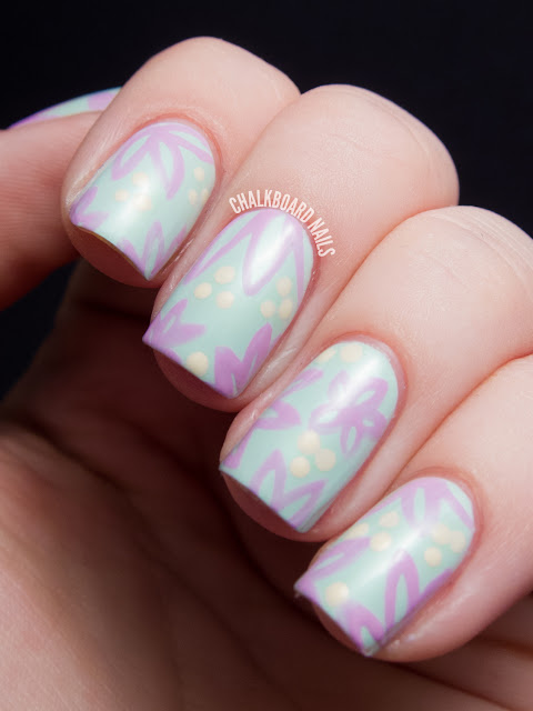 Chalkboard Nails: Pastel floral nail art