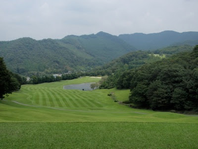 Golf in Japan, Tsutsujigaoka CC