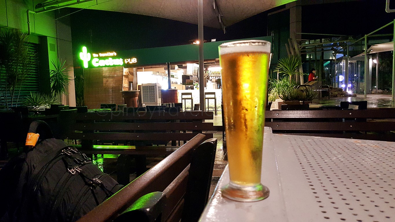 Cactus Bar Pub at the Cactus Garden of Changi Airport Terminal 1