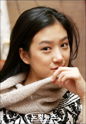 Jung Ryu Won [정려원]