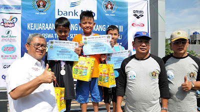 Jaring Bibit Atlet Potensial, PWI Jabar Gelar Kejuaraan Renang "Piala Kang Aher"