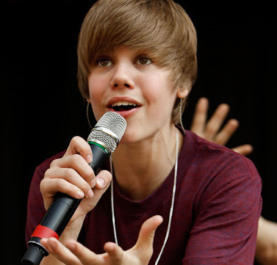 justin bieber hair flip gif. animated justin bieber hair