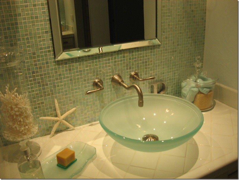 master bed and bath 027