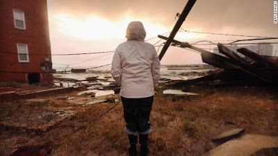 Sandy's aftermath: 33 dead, millions without power