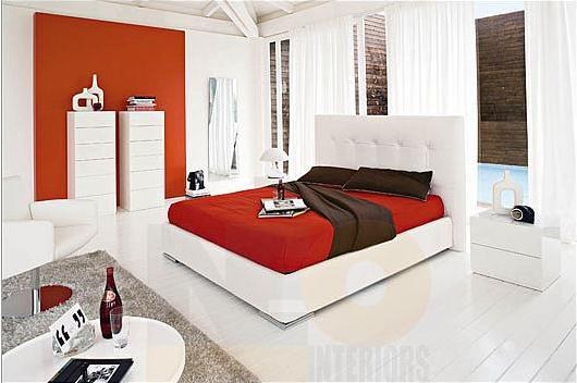 Red Cover of Bed in Bedroom Furniture Interior