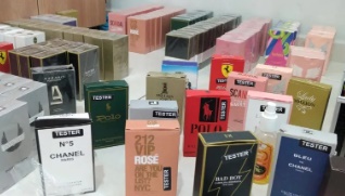 HOMEM É PRESO SUSPEITO DE VENDER PERFUMES FALSIFICADOS EM NOVA TEBAS