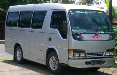 Rental Mobil Isuzu  Jakarta on Sewa Mobil Elf Kebutuhan Rental Mobil Di Kota Kota Besar Tak