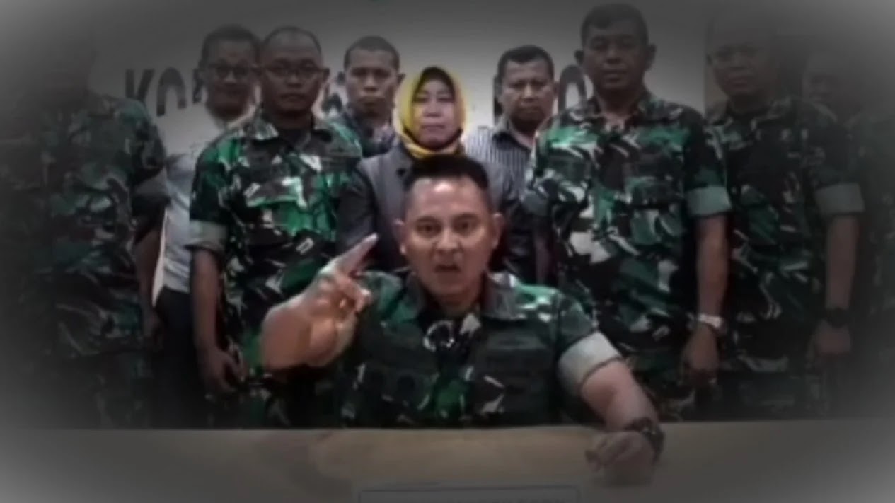VIRAL Video Perwira TNI Gebrak Meja Ngamuk Marahi Effendi Simbolon PDIP