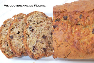 Vie quotidienne de FLaure: cake banane, coco, chocolat (part)