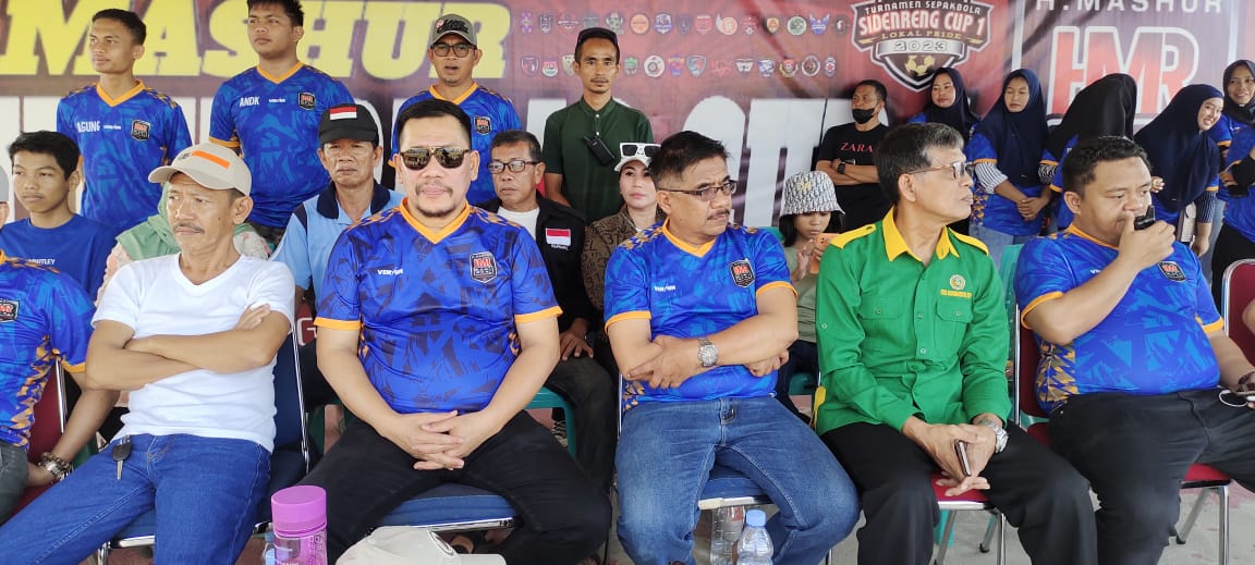 Bakal Calon Bupati Sidrap H Mashur Bersilaturahmi Melalui  Turnamen Sepak Bola Sidenreng Cup I