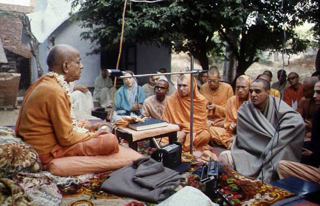 Srila Prabhupada Enlightens His Disciples in Vrindavan