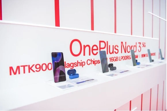 OnePlus Brings Magic Power to Thailand with OnePlus APAC Smartphone Ambassador, Jackson Wang