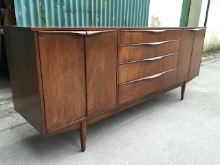 Mid Century Sideboard - The Vintage Furniture Warehouse