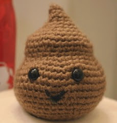 http://translate.google.es/translate?hl=es&sl=en&tl=es&u=http%3A%2F%2Fknotyograndma.tumblr.com%2Fpost%2F81855752731%2Fjolly-amigurumi-poo-pattern