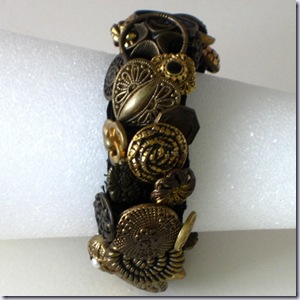 birose button bracelet