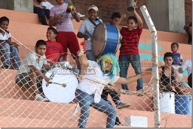 banda musical apoyando a jutiapanecas