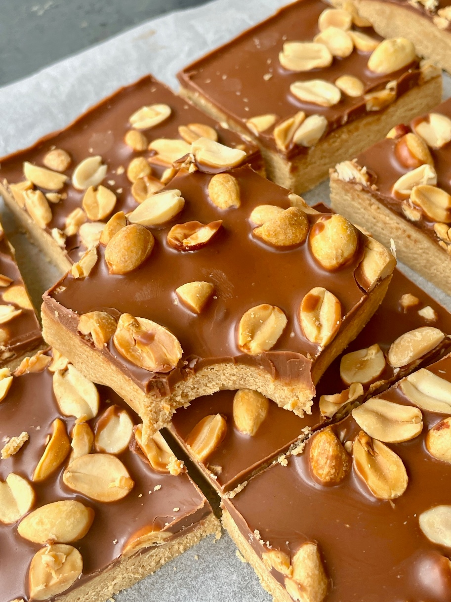 Chocolate Peanut Butter Bars + Giveaway