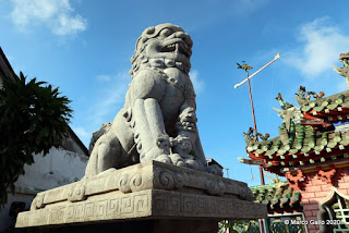 ASSEMBLY HALL OF FUJIAN CHINESE TEMPLE. Hoi An, Vietnam