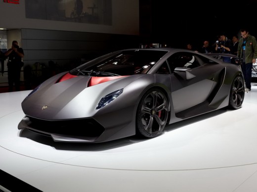 Lamborghini Sesto Elemento Içi