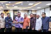 DPRD Sumbar Sambut Baik Banggar DPRD Jambi, Bahas LKPJ Tahun Anggaran 2023.