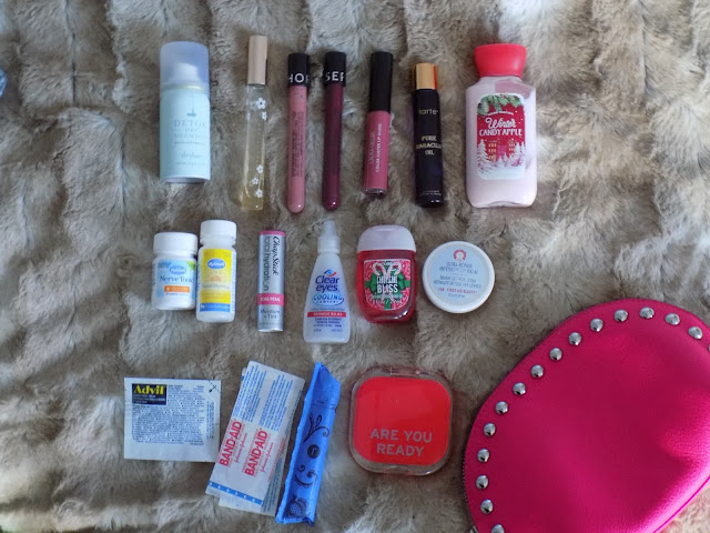 work bag-what's in my work bag
