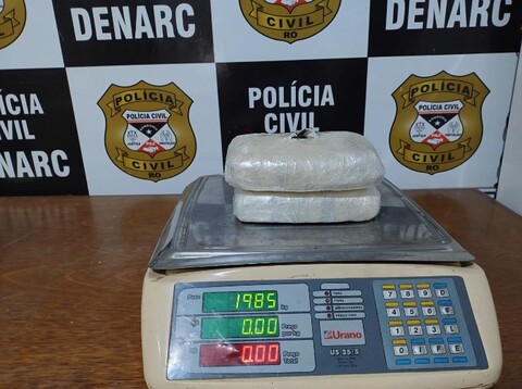 Taxista é preso pelo Denarc com dois quilos de cocaína na BR-364