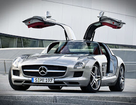 Almost Everything Car Painting-Mercedes Benz SLS AMG in good condition