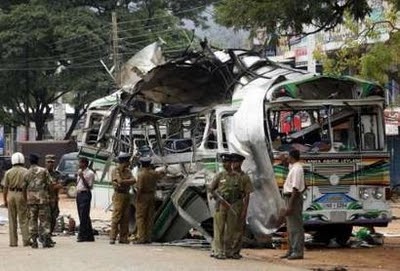 About Sri Lanka: Pictures of LTTE Bomb Blast at Dambulla 