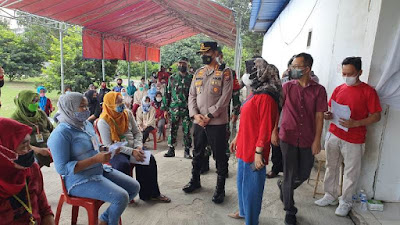 Kapolresta Tangerang Tinjau Kegiatan Vaksinasi 1.000 Orang di PT Inwoo Bitung Jaya Cikupa