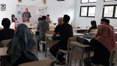 Sejumlah Ortu Calon Siswa Protes Anaknya Ditolak Sistem,  Kepsek SMAN 10 Kota Bekasi Bilang Begini