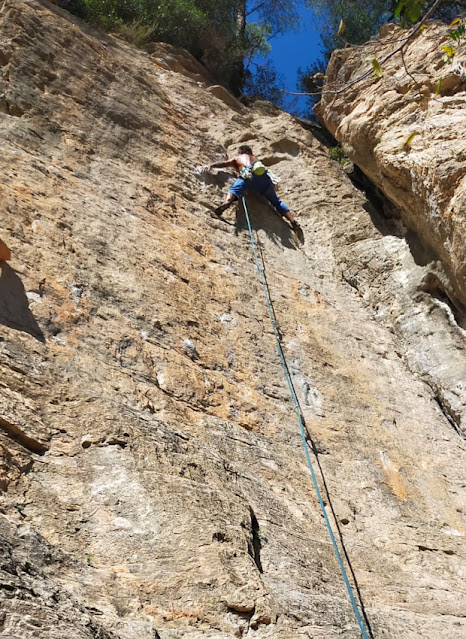 Crux de Lamentaciones 6c