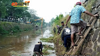 Perawatan Sungai Cidurian di Manjahlega, Satgas Sektor 22 Sub 13 Hindari Banjir Langganan