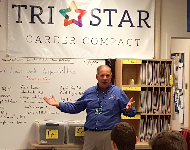 Don Holtvoigt from JR Manufacturing Speaks to Tri Star CBI Students