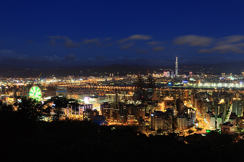 劍南山夜景 台北內湖旅遊 我可能不會愛你私房百萬夜景路線大公開 Livia S Wonderland薇笑樂園