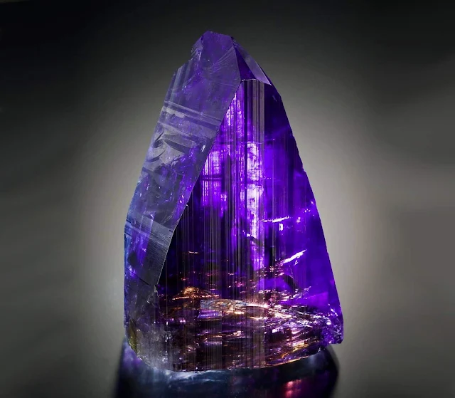 Earth Grows Fine Gemstones in Minutes