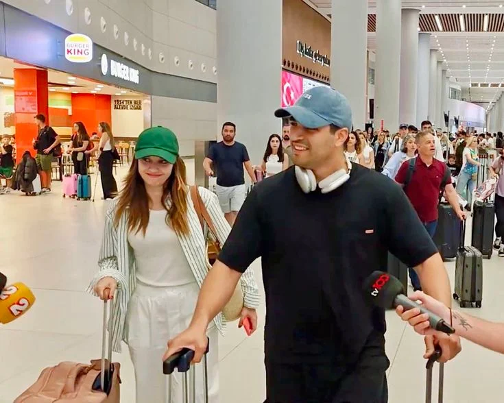 Mert Ramazan Demir Spotted with Another Woman at His Old Apartment!