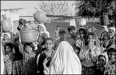 من داخل احدى خيام اللاجئين الفلسطينين عام ١٩٤٩