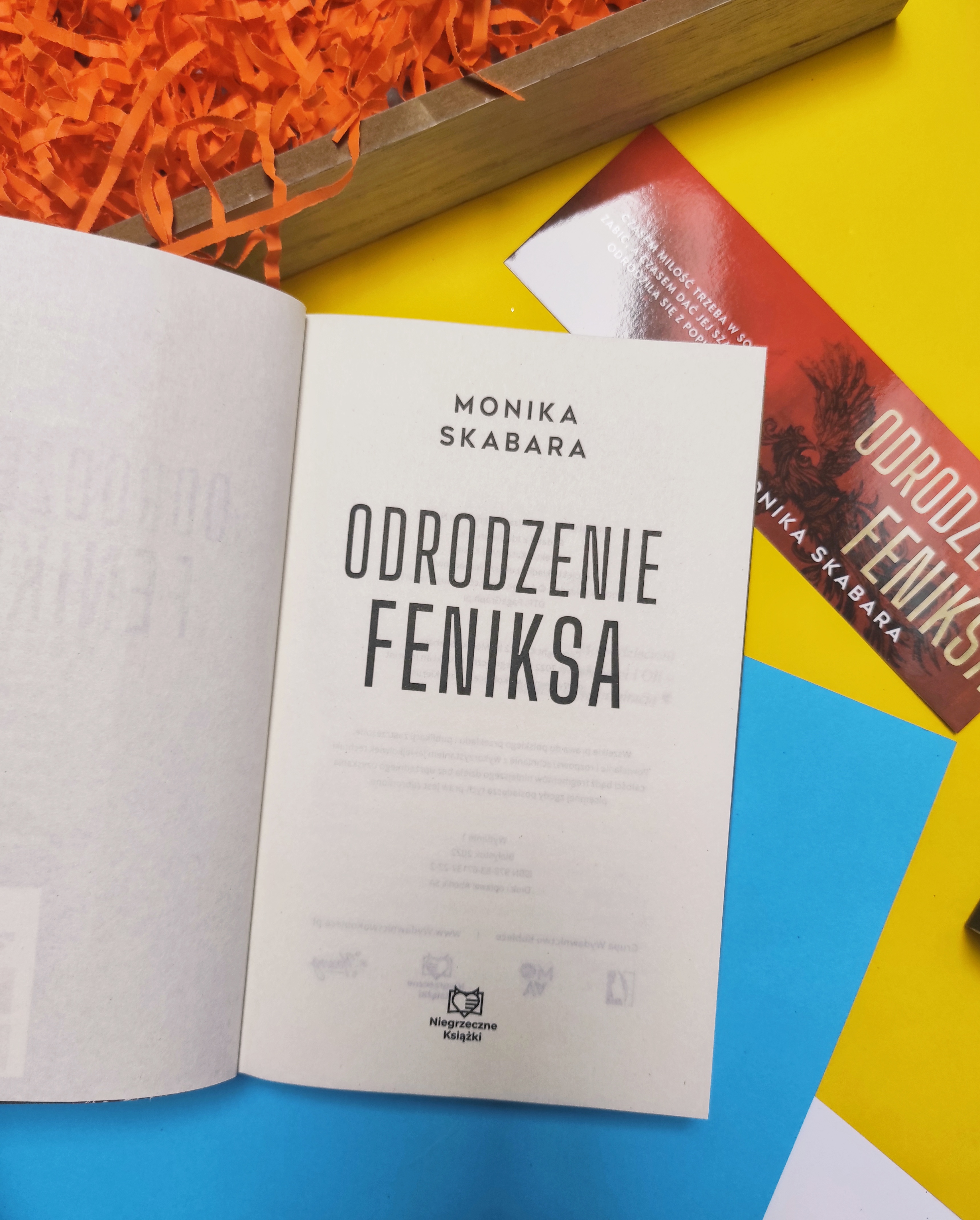 "Odrodzenie Feniksa" Monika Skabara - recenzja Patronat Medialny