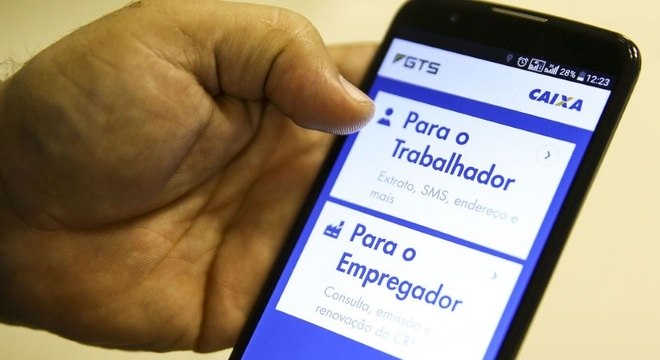 Caixa divulga calendário para pagar auxílio de R$ 600 nesta segunda