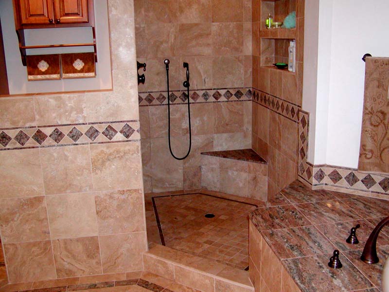 Small Bathroom Shower Tile Design