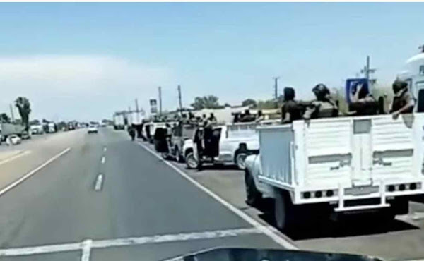 VIDEO: Captan comando armado en carretera de Guasave, Sinaloa