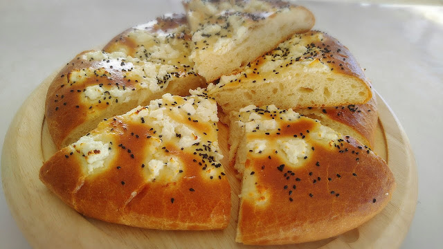 خبز بالفرماج لذيذ وسهل التحضير 2020 (وصفة ناجحة  لتحضير خبز بالفرماج )