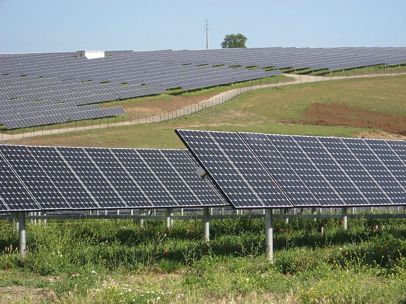 solar power plant diagram. Solar photovoltaic cells