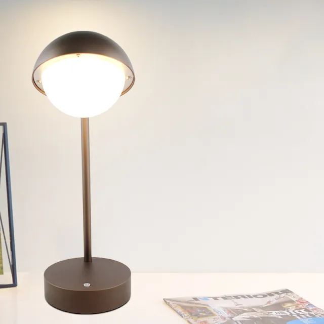 metal table lamp BC978