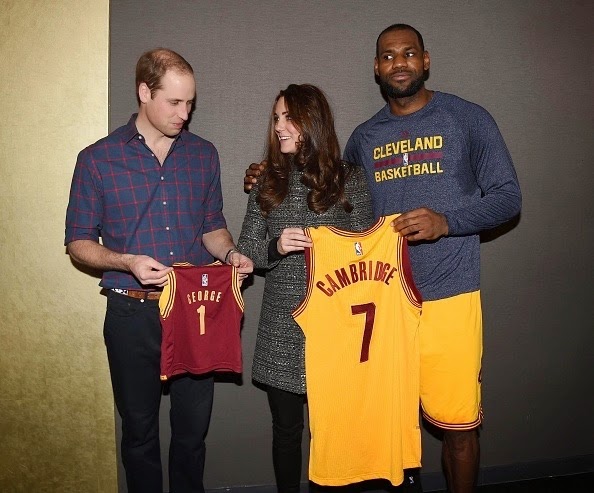 10/12/14 A LeBron "se le fue la mano"