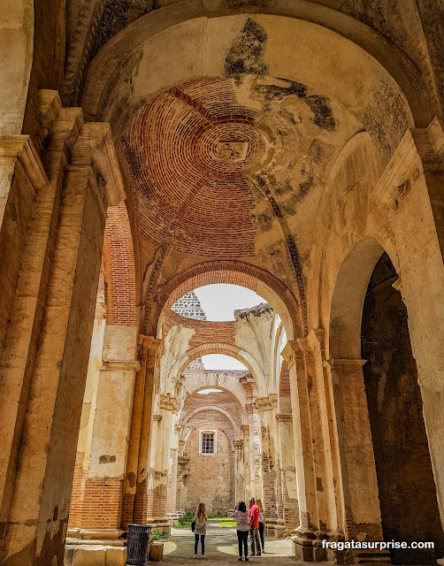 Ruínas da Catedral de Antigua Guatemala