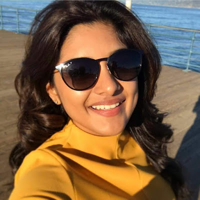 Nivetha Thomas latest hd images and wallpapers